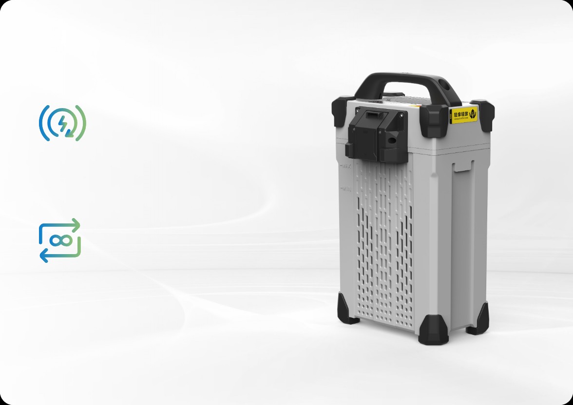 Batería inteligente XAG B141050S completa, vista en perspectiva con asa rígida y carcasa plateada
